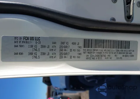 2019 Jeep Compass Upland Edition 4X4 из США, поврежденный, VIN 3C4NJDAB9KT807942